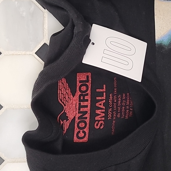 NWT Urban Outfitters Ice Cube Tshirt Black Size S - Picture 2 of 3